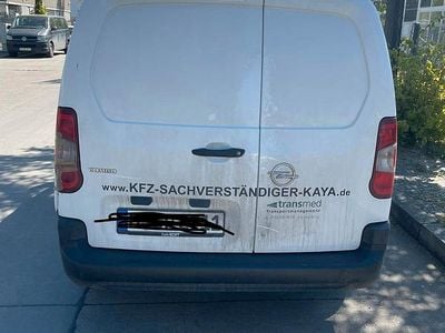 Usata Opel Combo 110 CV (80 kW) 2023 Monovolume