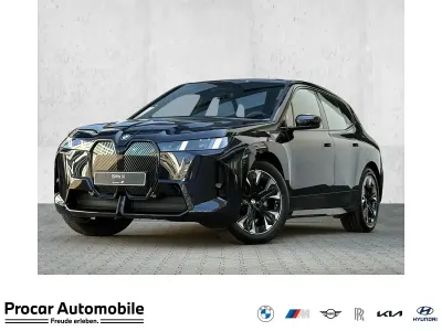 Neu BMW iX M Sport 300 kW (408 PS) 2026 Schwarz SUV