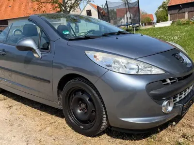 Gebraucht Peugeot 207 CC 150 PS (110 kW) 2008 Blau Cabrio