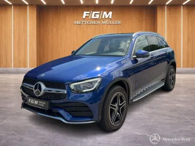 Gebraucht Mercedes GLC300de AMG line 306 PS (225 kW) 2021 Blau SUV