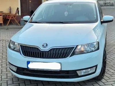 Gebraucht Skoda Rapid Joy 90 PS (66 kW) 2016 Weiß Kleinwagen