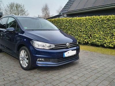 Gebraucht VW Touran Join 116 PS (85 kW) 2018 Blau Van / Kleinbus