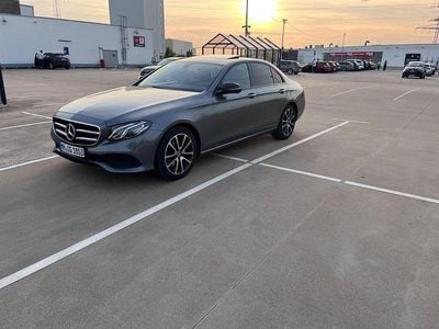 Usata Mercedes E200 184 CV (135 kW) 2019 Grigio Berlina