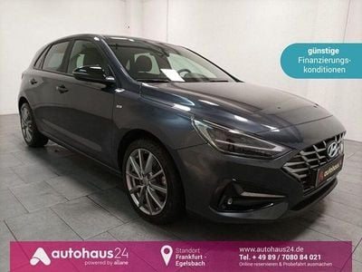 Grau Gebraucht 2024 Hyundai i30 Advantage Limousine | 19.970 € (Guter Preis)