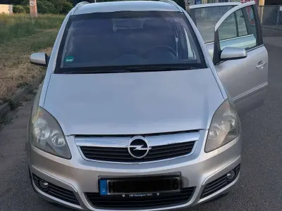 Gebraucht Opel Zafira 140 PS (102 kW) 2008 Silber Van / Kleinbus