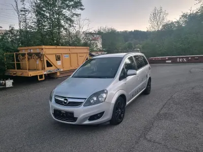 Brugt Opel Zafira 125 HK (91 kW) 2012 Sølv MPV