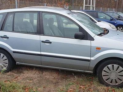 Gebraucht Ford Fusion 101 PS (74 kW) 2003 Grau Kombi