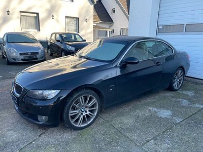 gebraucht BMW 330 Cabriolet 330 i Cabrio i , Navi,Leder,Automatik,SHZ,PDC,Xenon.