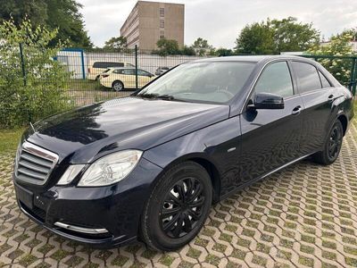 Mercedes E220