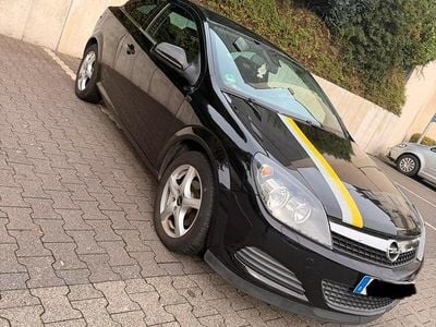 Opel Astra GTC
