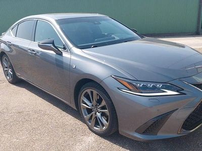 Lexus ES300H
