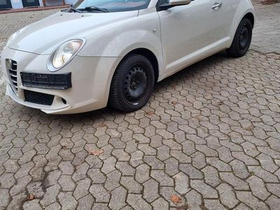 Weiß Gebraucht 2009 Alfa Romeo MiTo Kleinwagen | 2.090 € (Fairer Preis)