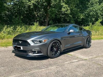 Ford Mustang GT