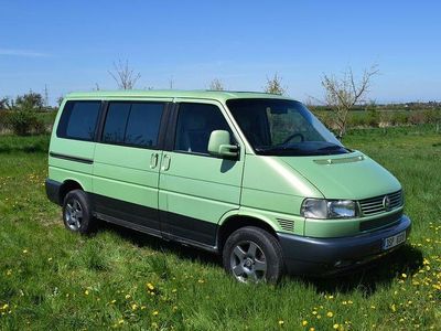 Second-hand VW T4 102 CP (75 kW) 1998 Verde Van