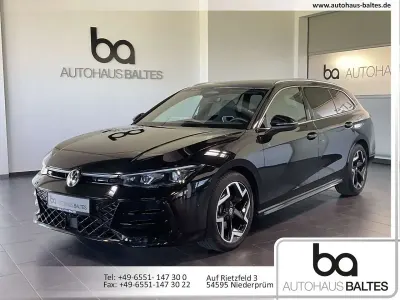 Gebraucht VW Passat R-line 150 PS (110 kW) 2025 Grenadillschwarz Kombi