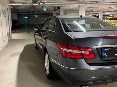 Mercedes E350
