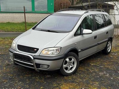 Gebraucht Opel Zafira Elegance 125 PS (91 kW) 2001 Silber Van / Kleinbus