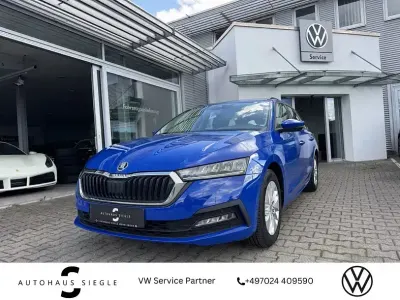 Gebraucht Skoda Octavia Ambition 150 PS (110 kW) 2023 Energyblau Kombi