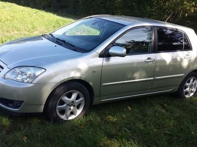 Gebraucht Toyota Corolla Sol 116 PS (85 kW) 2004 Silber Limousine