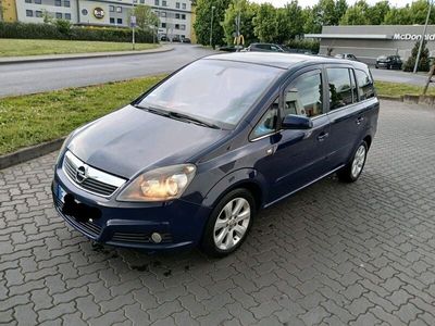 gebraucht Opel Zafira 