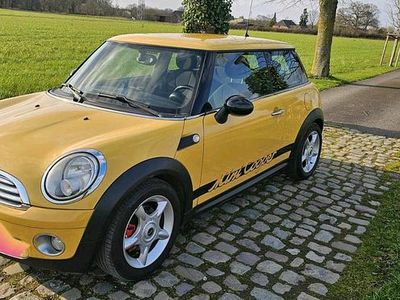 Usata Mini Cooper 95 CV (69 kW) 2008 Giallo Utilitaria