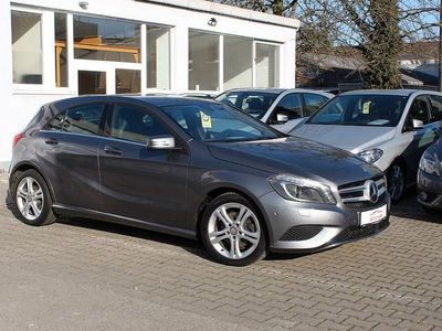 Gebraucht Mercedes A200 156 PS (114 kW) 2013 Grau Limousine