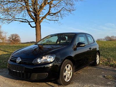 Gebraucht VW Golf VI 80 PS (58 kW) 2010 Schwarz Kleinwagen