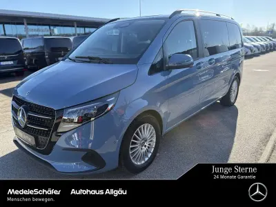 Gebraucht Mercedes V220 Style 163 PS (119 kW) 2025 Vintageblau Van / Kleinbus