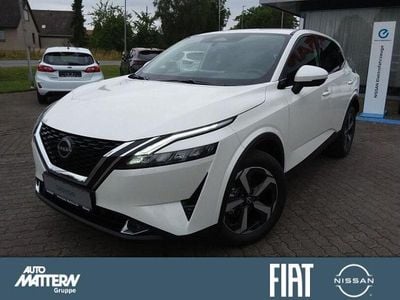 Pearl white/black m Gebraucht 2023 Nissan Qashqai N-Connecta SUV | 34.990 €