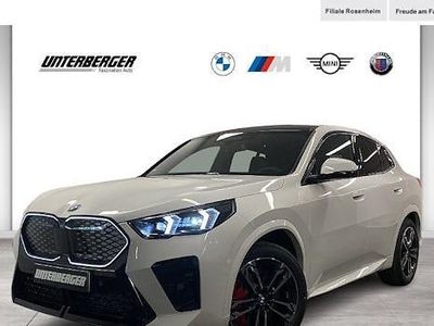 Gebraucht BMW iX2 Comfort Edition 230 kW (313 PS) 2024 Weiß SUV