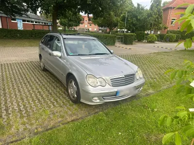 Gebraucht Mercedes 230 150 PS (110 kW) 2005 Silber Kombi