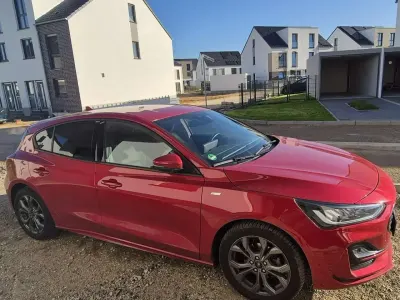 Usata Ford Focus ST-Line 125 CV (91 kW) 2023 Rosso Berlina