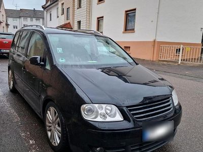 Gebraucht VW Touran Highline 140 PS (102 kW) 2007 Schwarz Van / Kleinbus