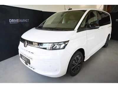 Gebraucht VW Multivan Life 150 PS (110 kW) 2025 Weiß Van