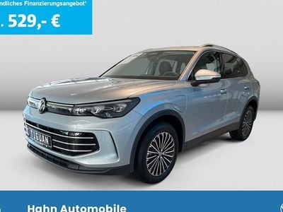 Neu VW Tiguan Elegance 272 PS (200 kW) 2025 Silber SUV