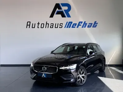 Gebraucht Volvo V60 Core 197 PS (144 kW) 2025 Schwarz Kombi