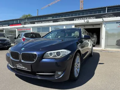 Gebraucht BMW 525 218 PS (160 kW) 2012 Blau Kombi