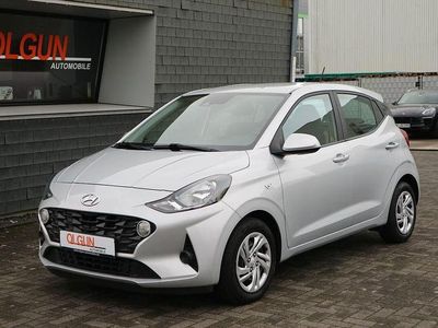 Gebraucht Hyundai i10 Select 67 PS (49 kW) 2022 Silber Kleinwagen