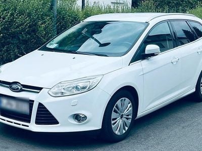 Gebraucht Ford Focus 150 PS (110 kW) 2013 Weiß Kombi