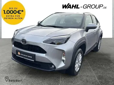 Neu Toyota Yaris Comfort 115 PS (84 kW) 2025 Silber Kleinwagen