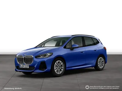 Gebraucht BMW 220 Active Tourer M Sport 156 PS (114 kW) 2025 Blau Van / Kleinbus