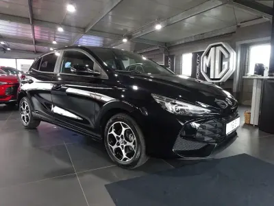 Neu MG MG3 Luxury 194 PS (142 kW) 2026 Pebble black Kleinwagen