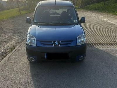 Usata Peugeot Partner Filou 109 CV (80 kW) 2004 Blu Monovolume