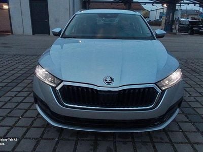 Gebraucht Skoda Octavia Ambition 116 PS (85 kW) 2021 Silber Kombi