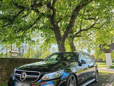 Mercedes E500