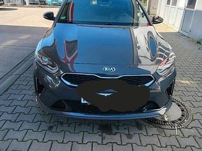 Usata Kia ProCeed 140 CV (102 kW) 2019 Grigio Station wagon