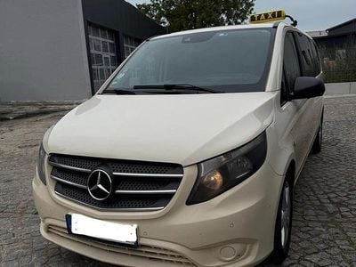 Gebraucht Mercedes Vito 163 PS (119 kW) 2017 Beige Van