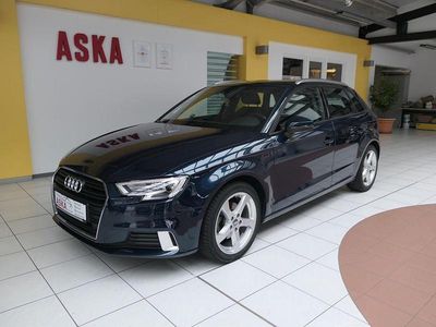 Gebraucht Audi A3 Sport 116 PS (85 kW) 2019 Blau Limousine