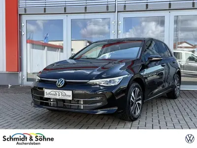 Neu VW Golf VIII Life 150 PS (110 kW) 2026 Schwarz Limousine