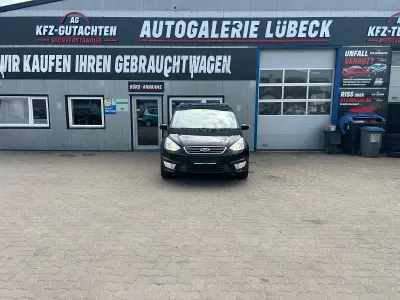 Gebraucht Ford Galaxy 140 PS (102 kW) 2014 Schwarz Van / Kleinbus